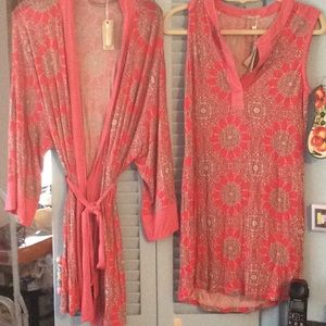 Nightgown and robe